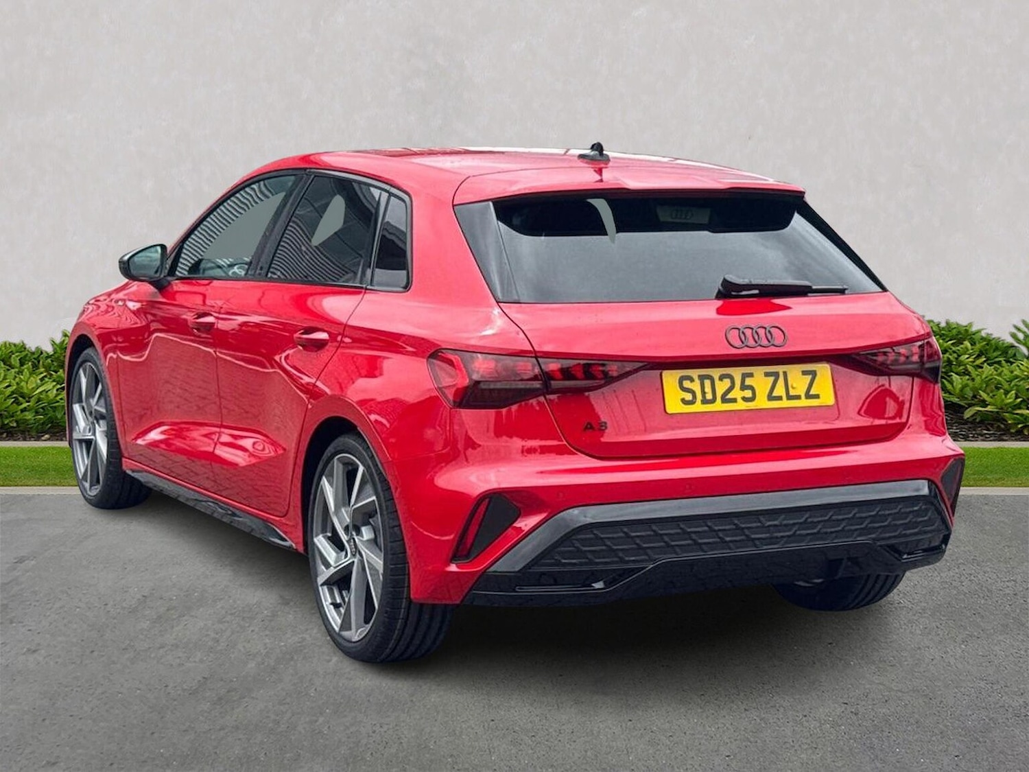 Used Audi A3 2025 for sale - 76477285: Photo 2