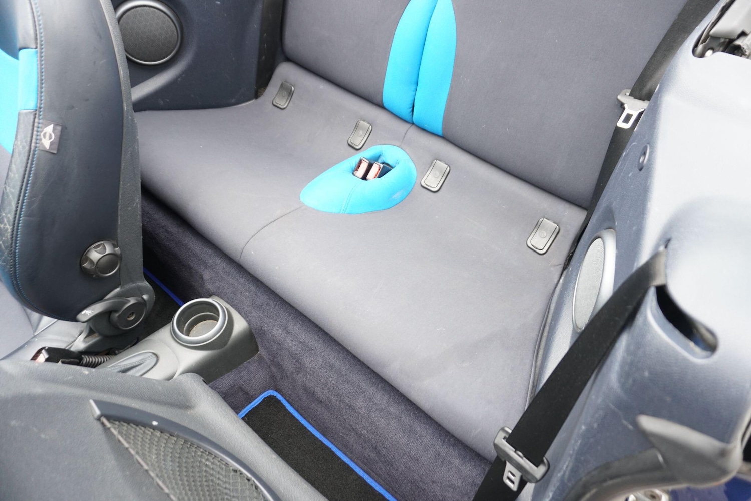 Used MINI Convertible 2008 for sale - 76991643: Photo 43