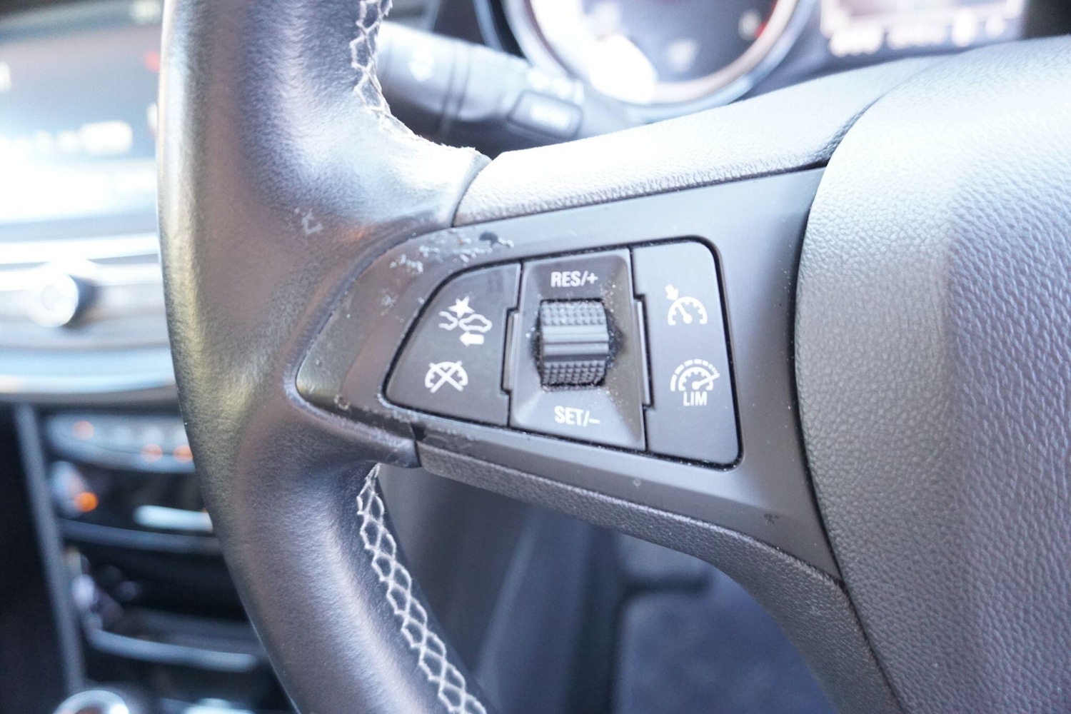 Used Vauxhall Astra 2018 for sale - 76512468: Photo 21