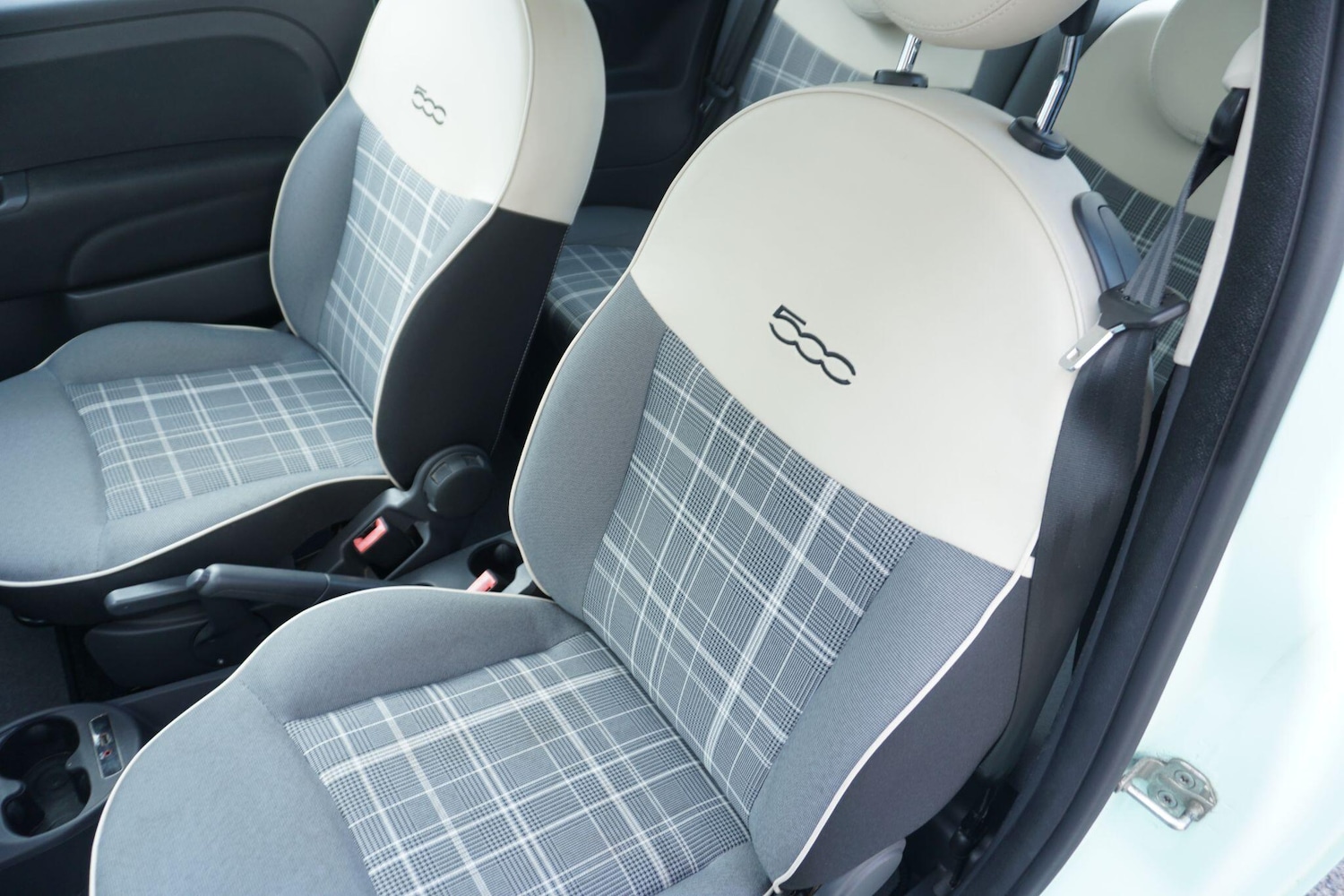 Used Fiat 500 2016 for sale - 76995287: Photo 49