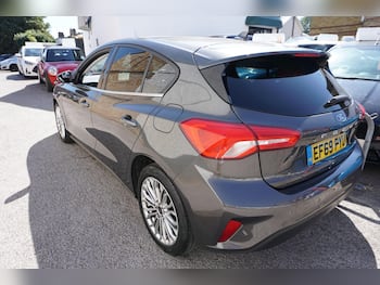 Used Ford Focus 2020 for sale - 79634629: Photo