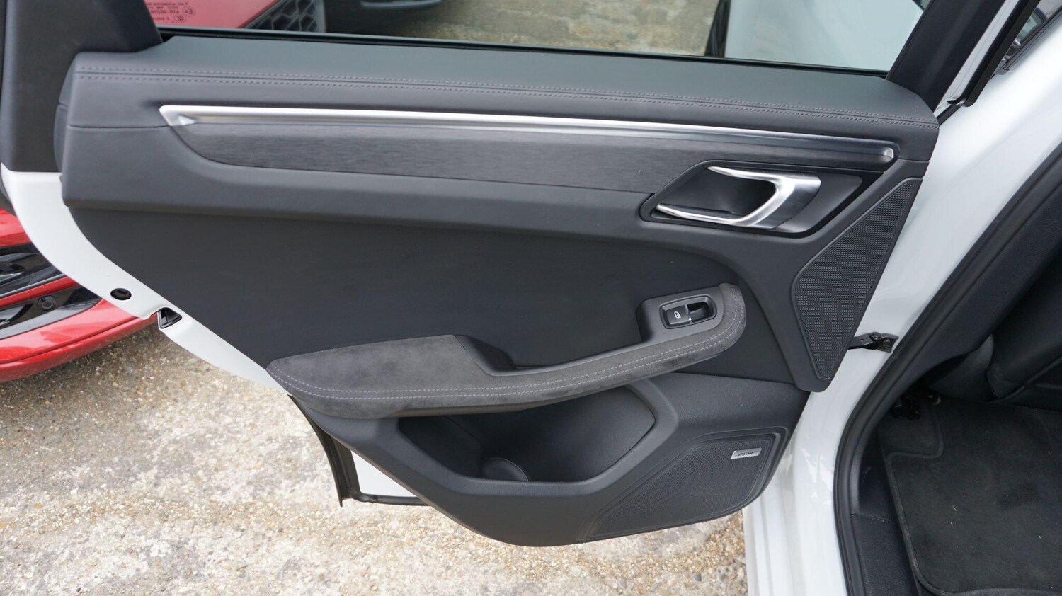 Used Porsche Macan 2021 for sale - 77387246: Photo 19