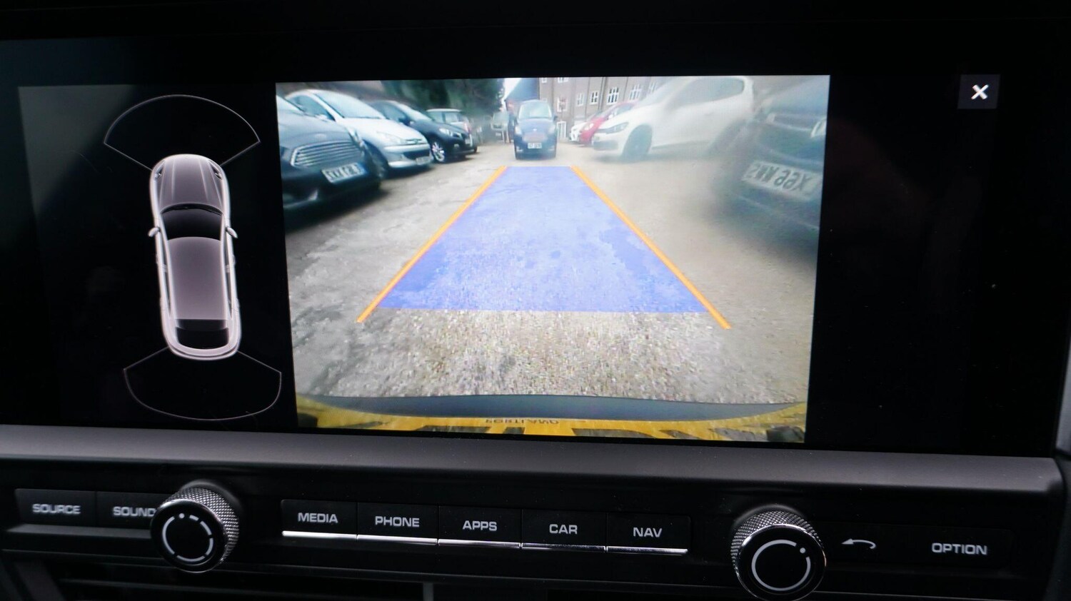 Used Porsche Macan 2021 for sale - 77387246: Photo 25