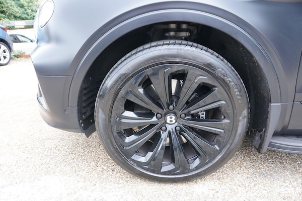 Used Bentley Bentayga 2024 for sale - 76282583: Photo 29