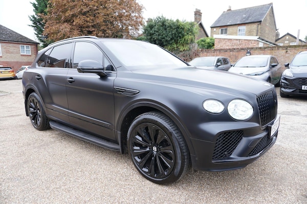 Used Bentley Bentayga 2024 for sale - 76282583: Photo 2