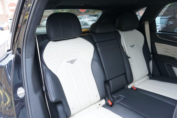 Used Bentley Bentayga 2024 for sale - 76282583: Photo 39