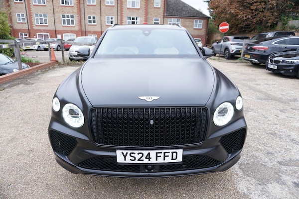Used Bentley Bentayga 2024 for sale - 76282583: Photo 3