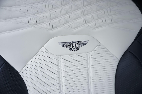 Used Bentley Bentayga 2024 for sale - 76282583: Photo 40