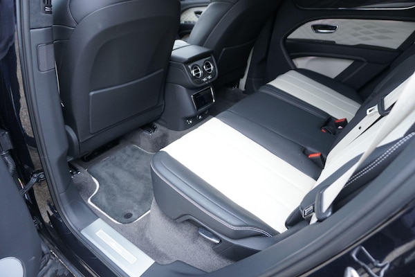 Used Bentley Bentayga 2024 for sale - 76282583: Photo 43