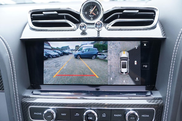 Used Bentley Bentayga 2024 for sale - 76282583: Photo 74