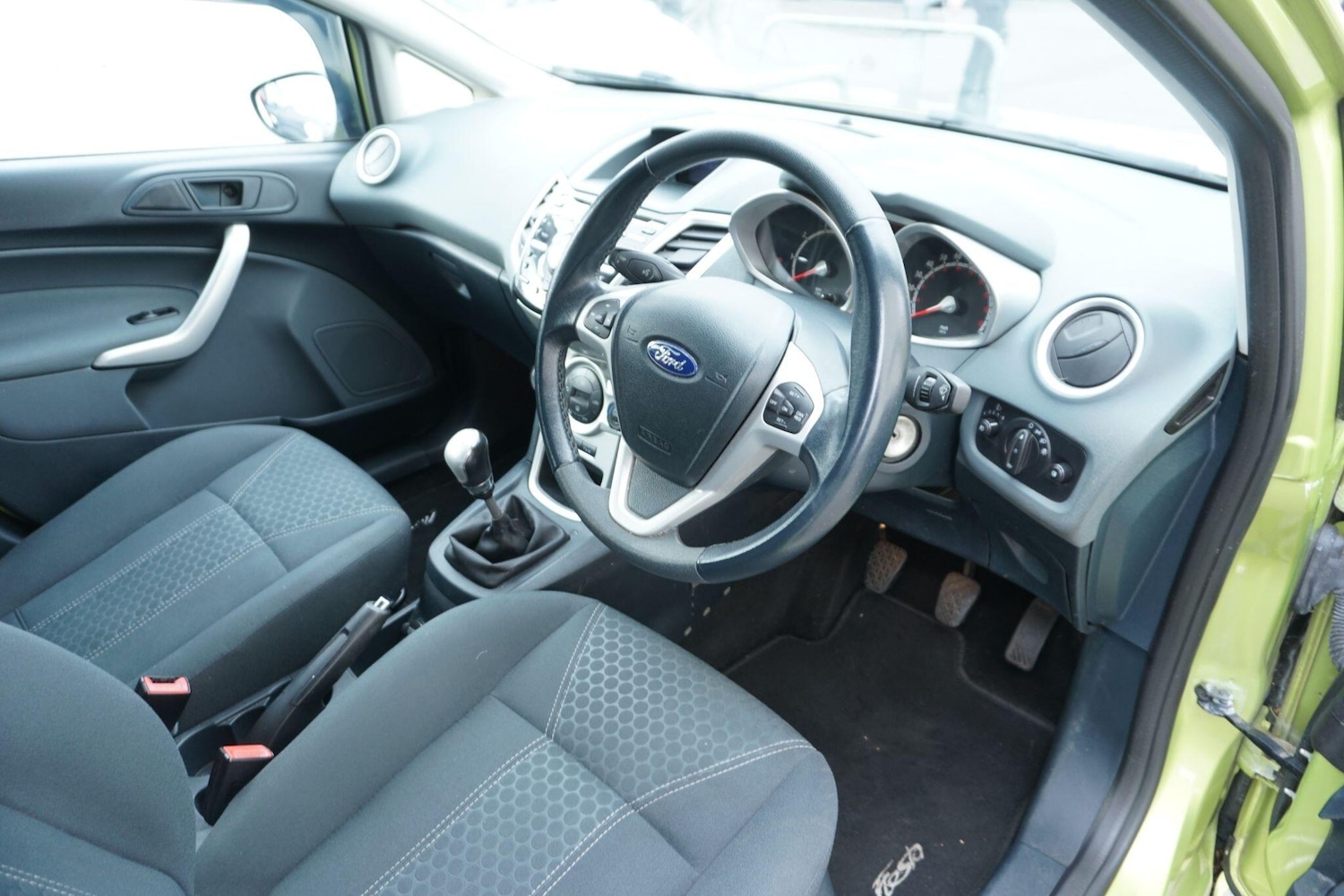 Used Ford Fiesta 2010 for sale - 76295254: Photo 16