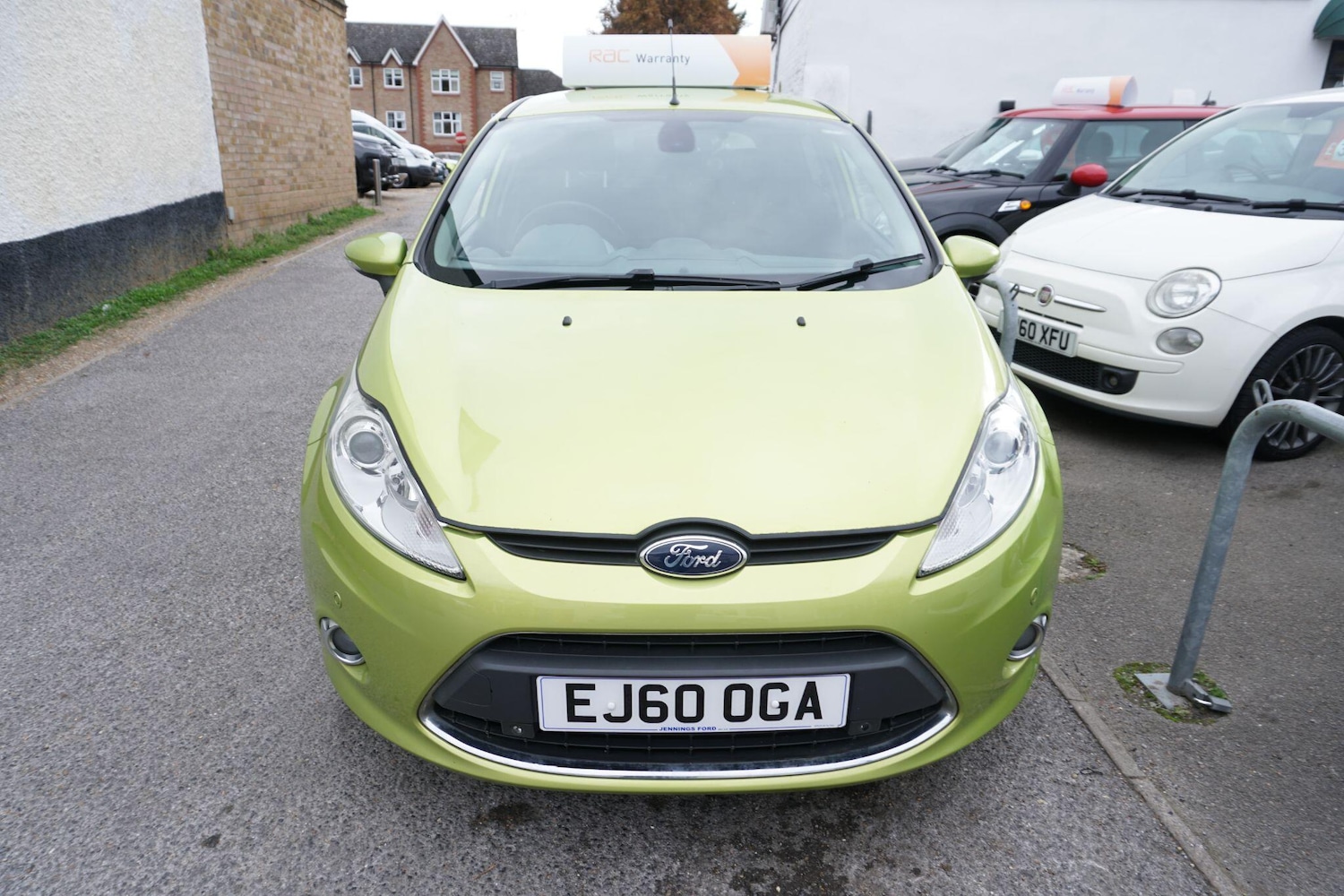 Used Ford Fiesta 2010 for sale - 76295254: Photo 2