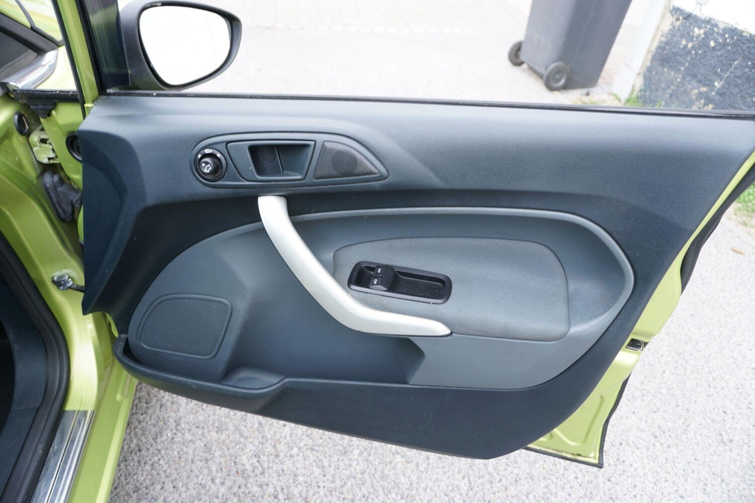 Used Ford Fiesta 2010 for sale - 76295254: Photo 30