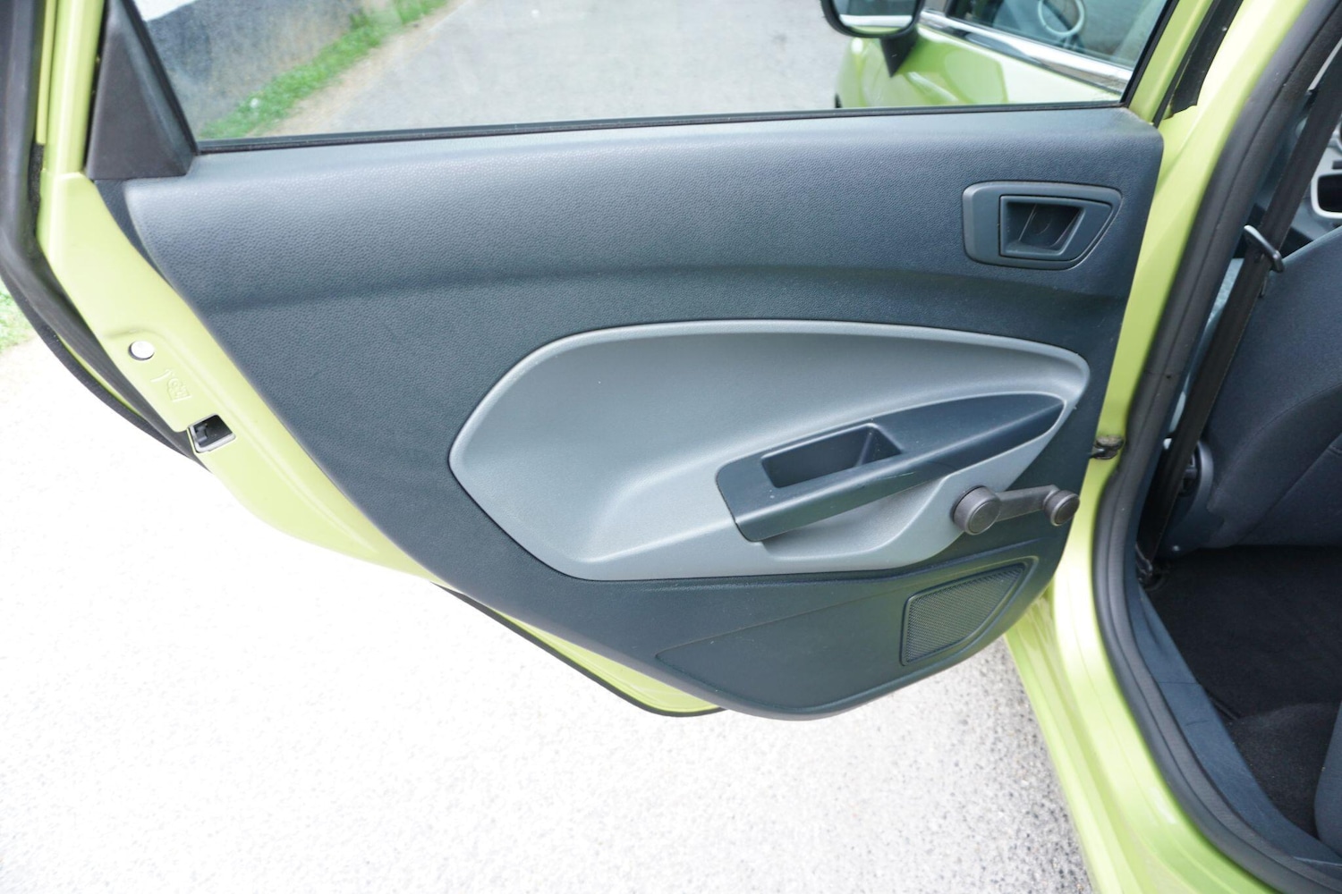 Used Ford Fiesta 2010 for sale - 76295254: Photo 31