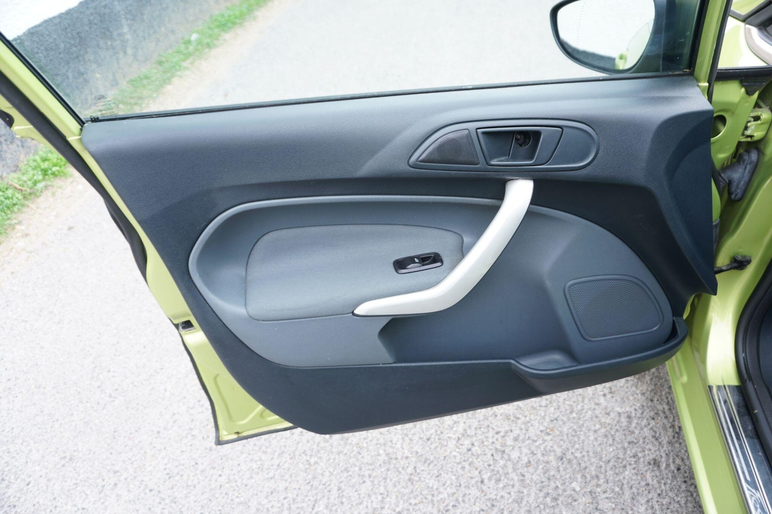 Used Ford Fiesta 2010 for sale - 76295254: Photo 32