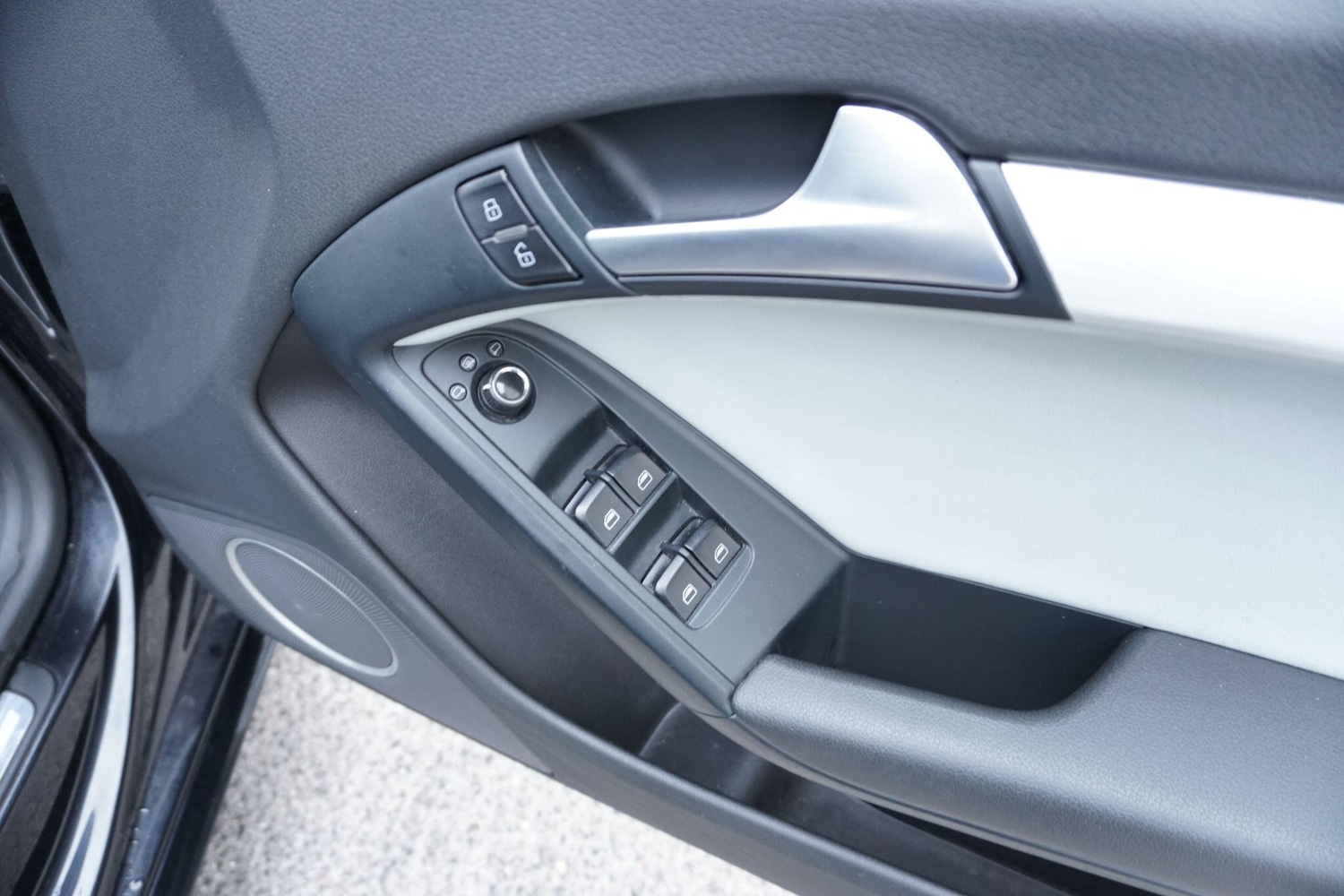 Used Audi S5 2011 for sale - 76259659: Photo 32