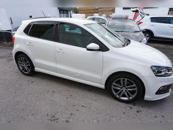 Used Volkswagen Polo 2016 for sale - 79808425: Photo
