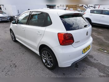 Used Volkswagen Polo 2016 for sale - 79808425: Photo