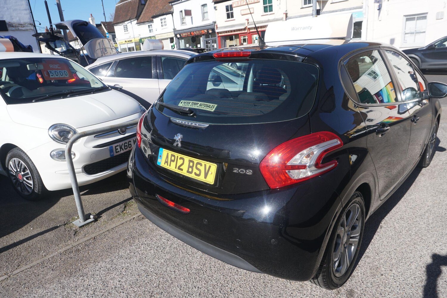 Used Peugeot 208 2012 for sale - 78156856: Photo 12