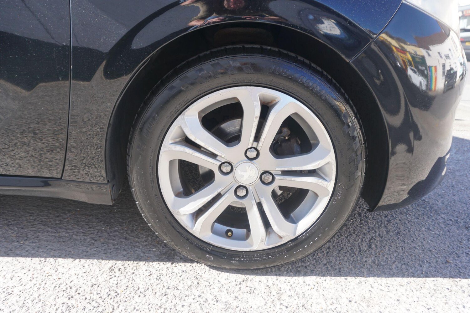 Used Peugeot 208 2012 for sale - 78156856: Photo 30