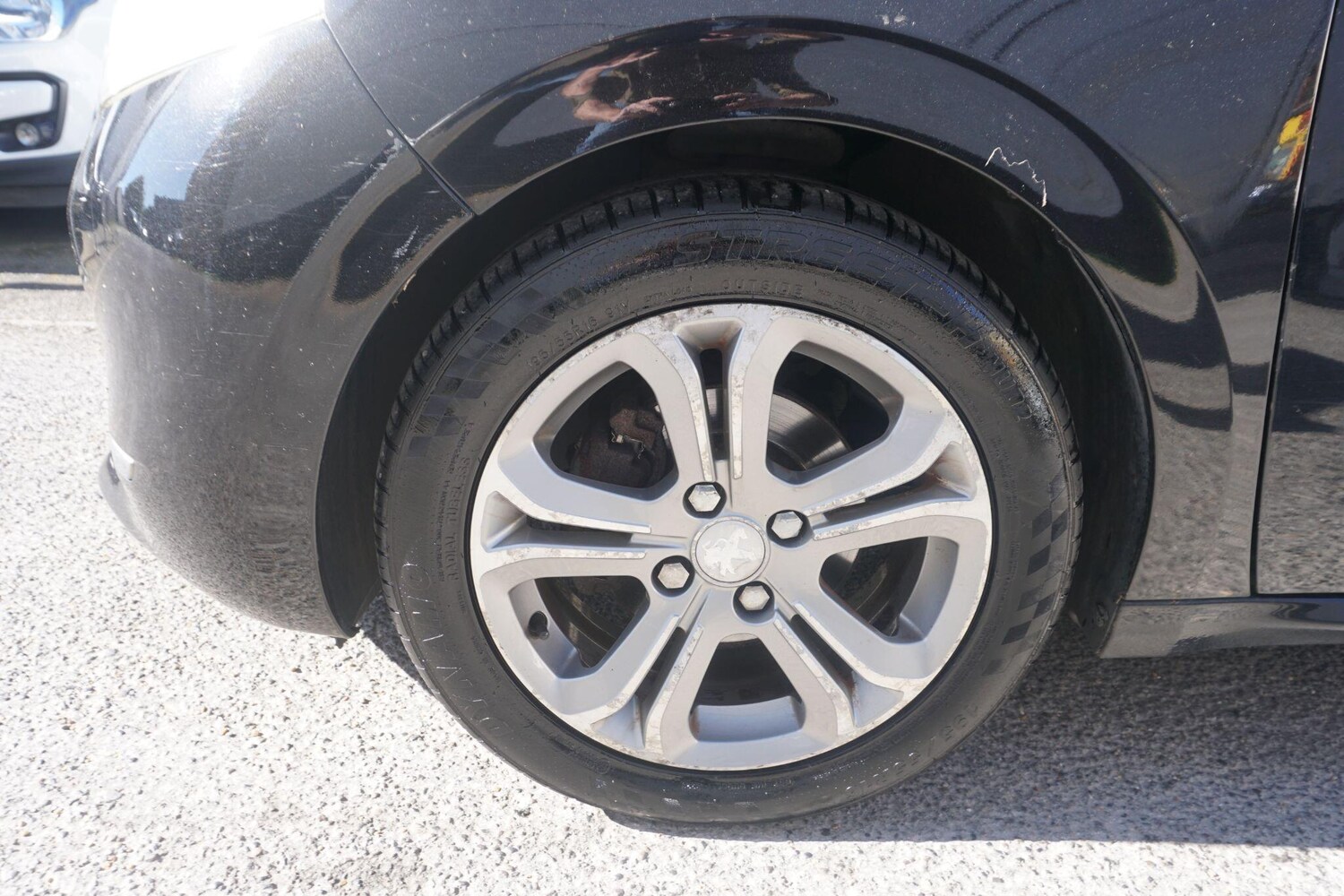 Used Peugeot 208 2012 for sale - 78156856: Photo 32