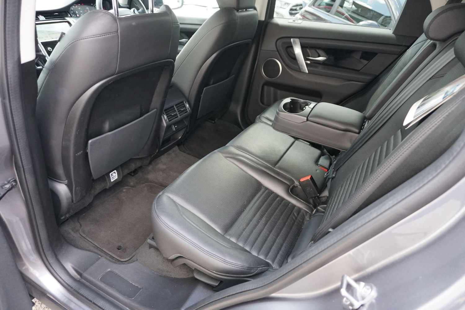 Used Land Rover Discovery Sport 2020 for sale - 76993738: Photo 24