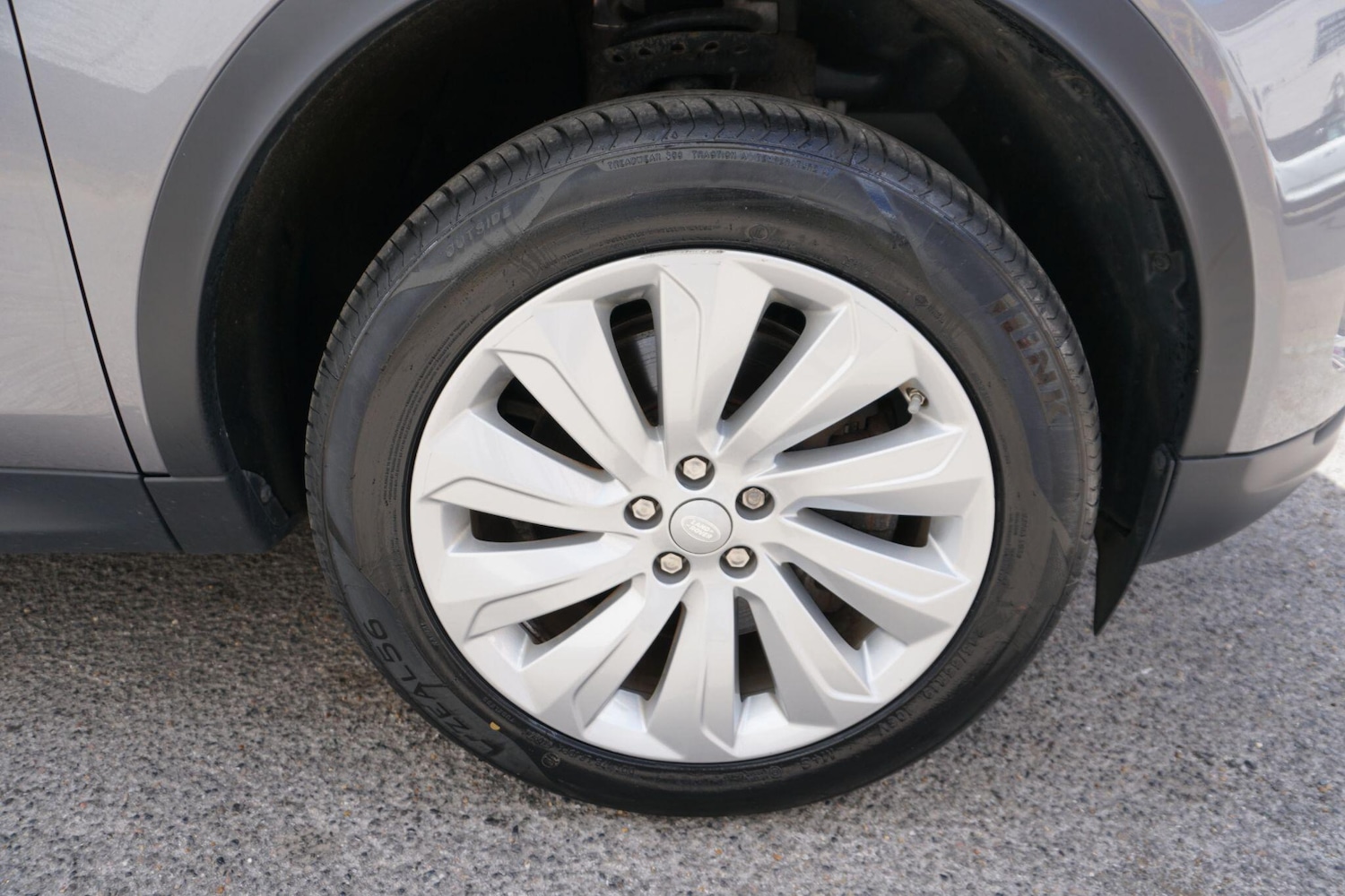 Used Land Rover Discovery Sport 2020 for sale - 76993738: Photo 39