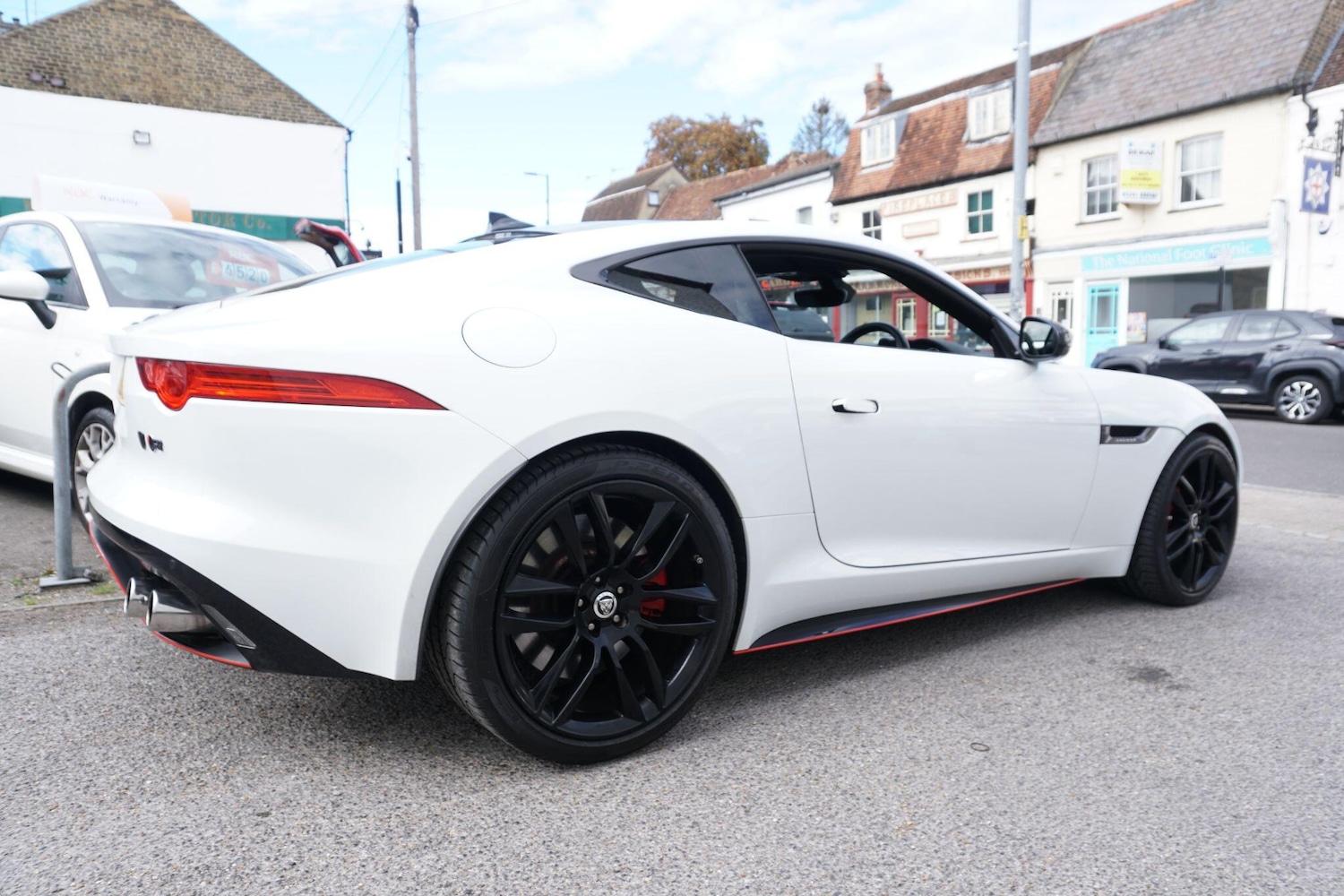 Used Jaguar F-Type for sale - 76989344: Photo 16