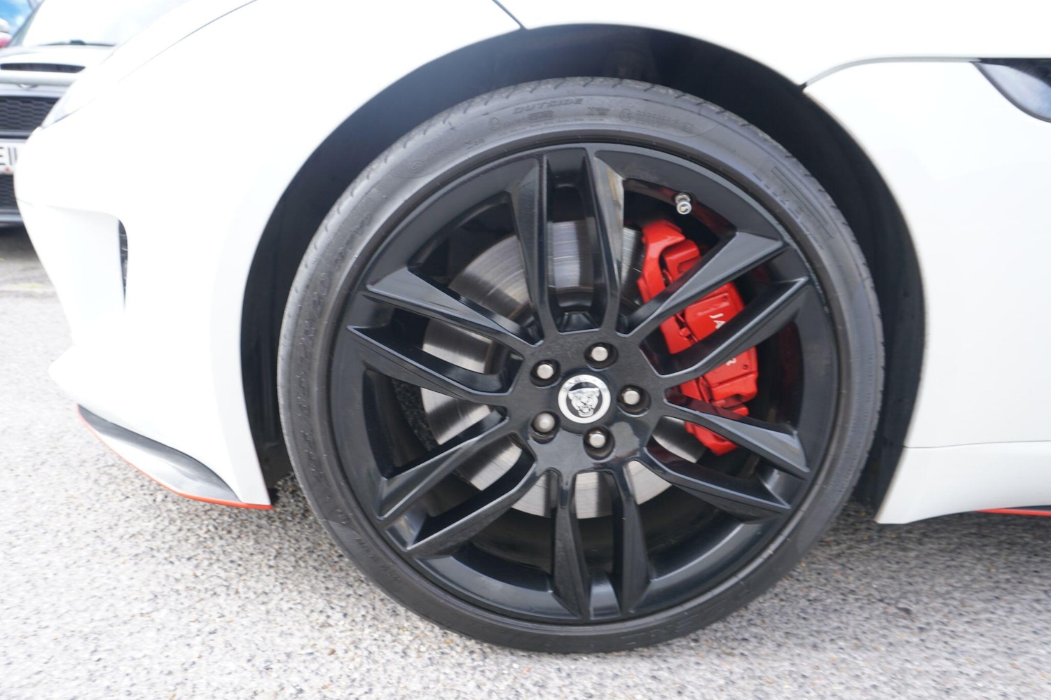 Used Jaguar F-Type for sale - 76989344: Photo 32