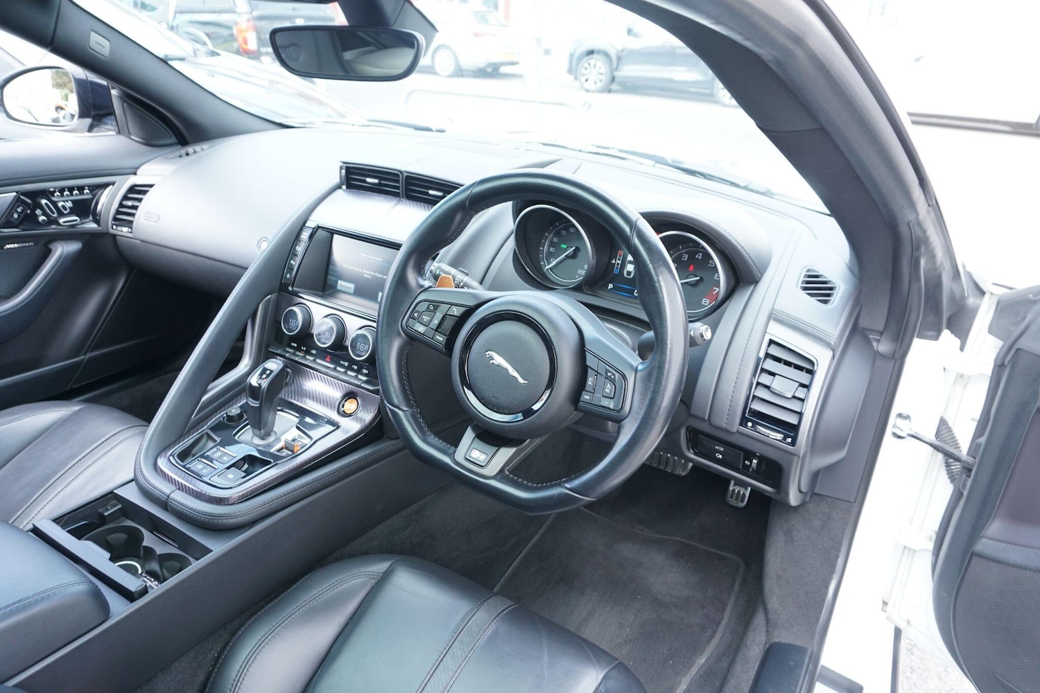 Used Jaguar F-Type for sale - 76989344: Photo 54