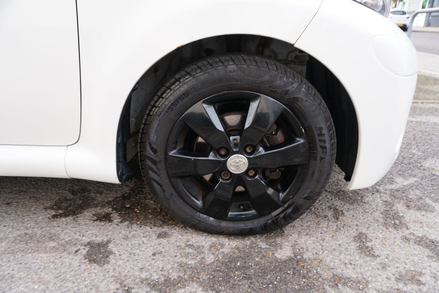 Used Toyota AYGO 2013 for sale - 77331142: Photo 28