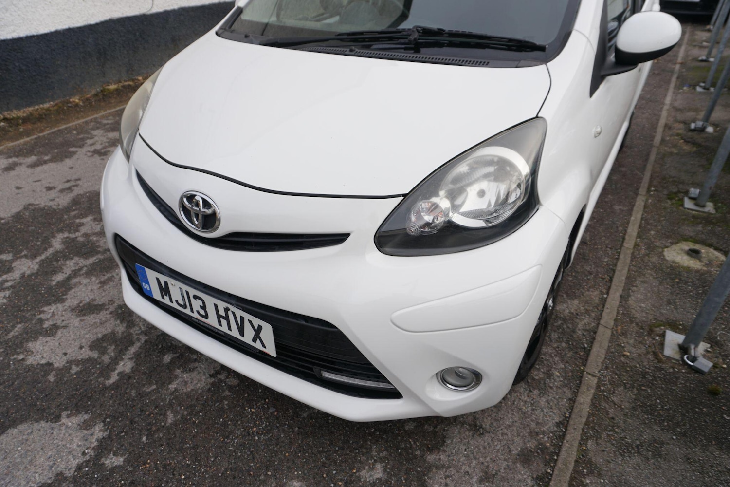 Used Toyota AYGO 2013 for sale - 77331142: Photo 3