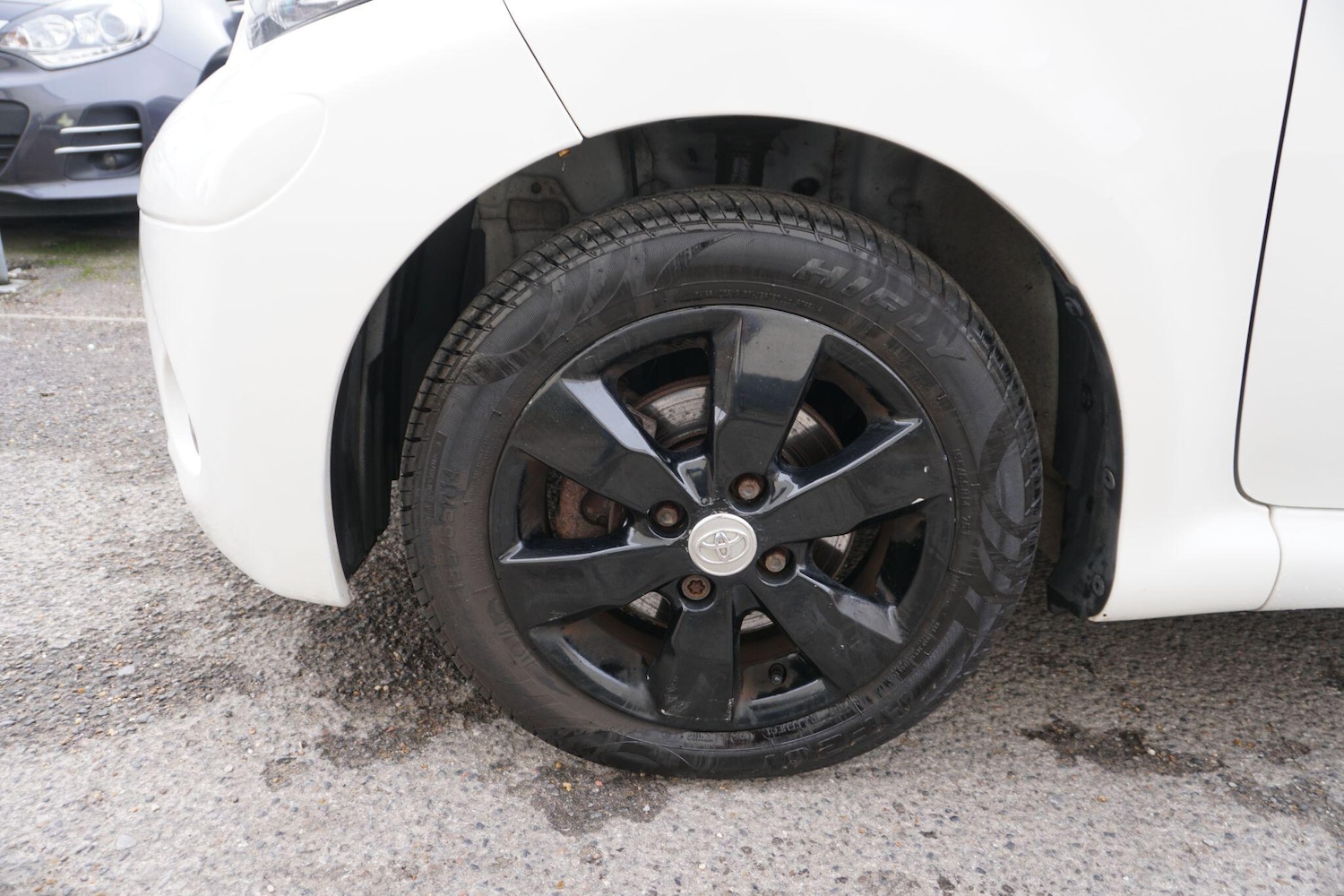 Used Toyota AYGO 2013 for sale - 77331142: Photo 30