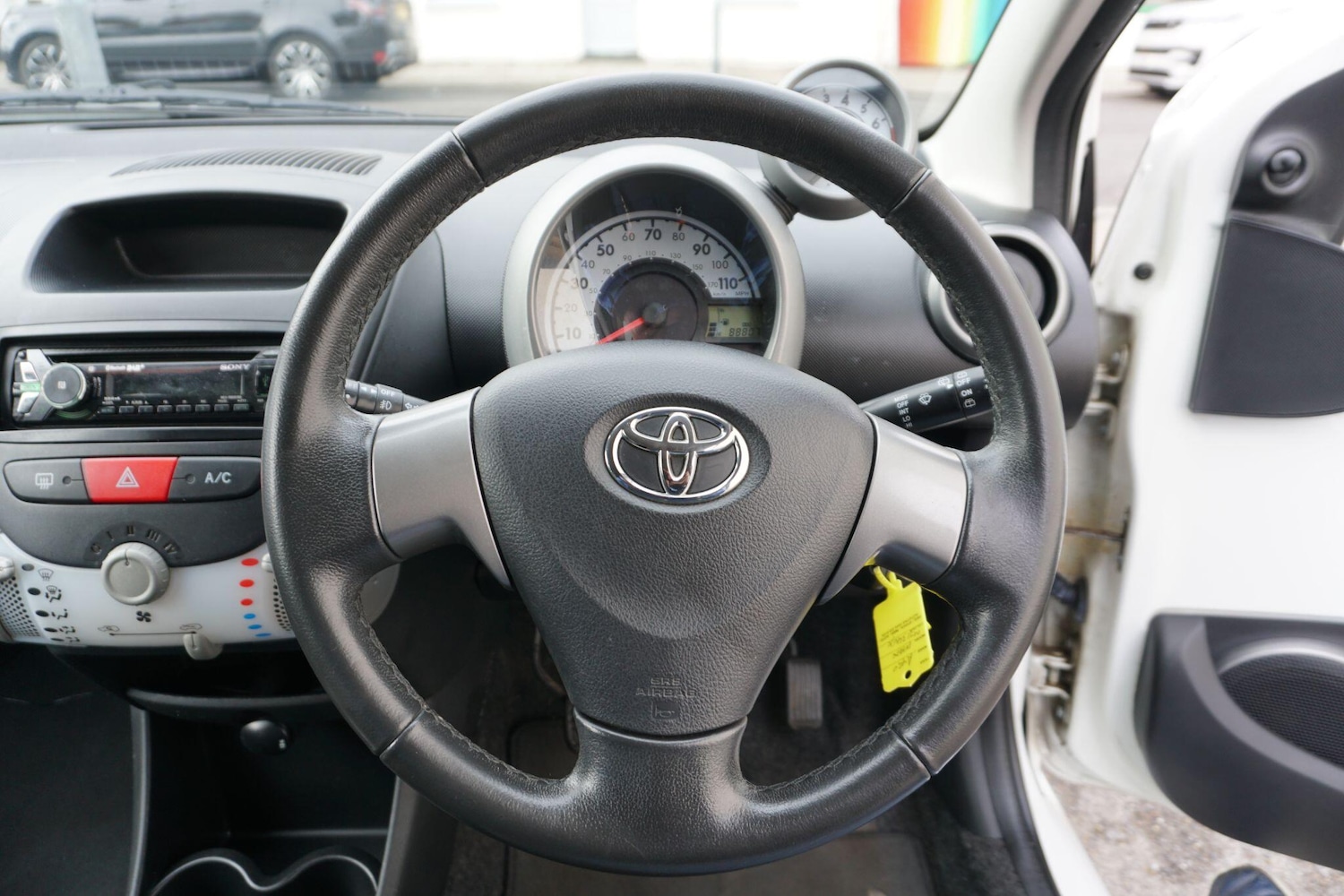 Used Toyota AYGO 2013 for sale - 77331142: Photo 37