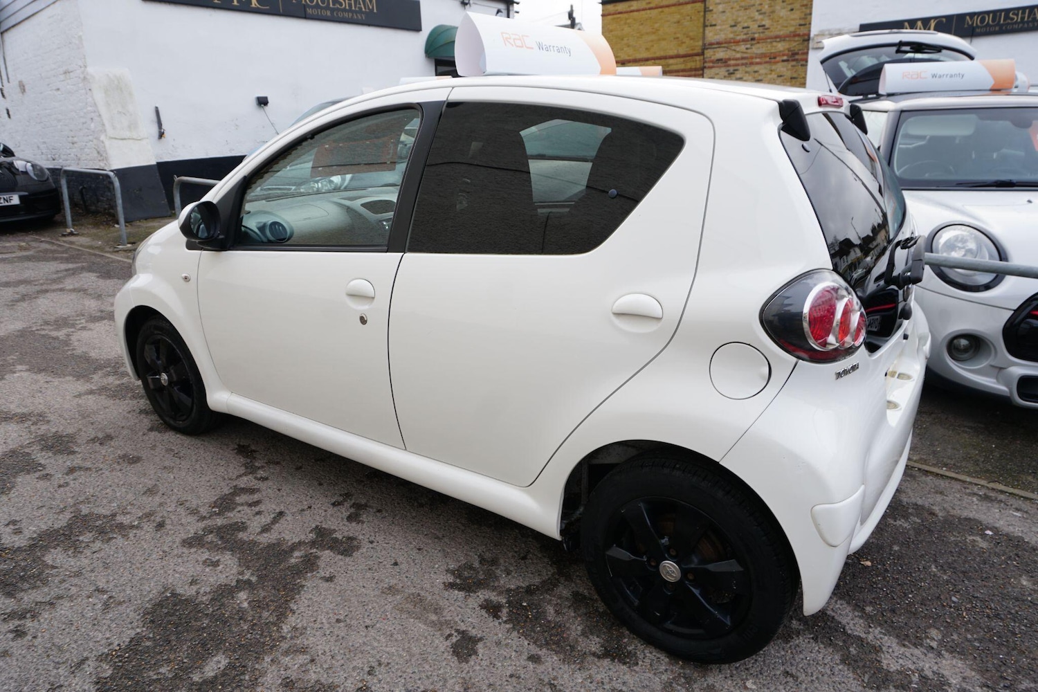 Used Toyota AYGO 2013 for sale - 77331142: Photo 4