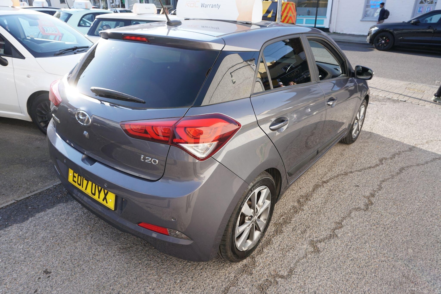 Used Hyundai i20 2017 for sale - 77957773: Photo 11