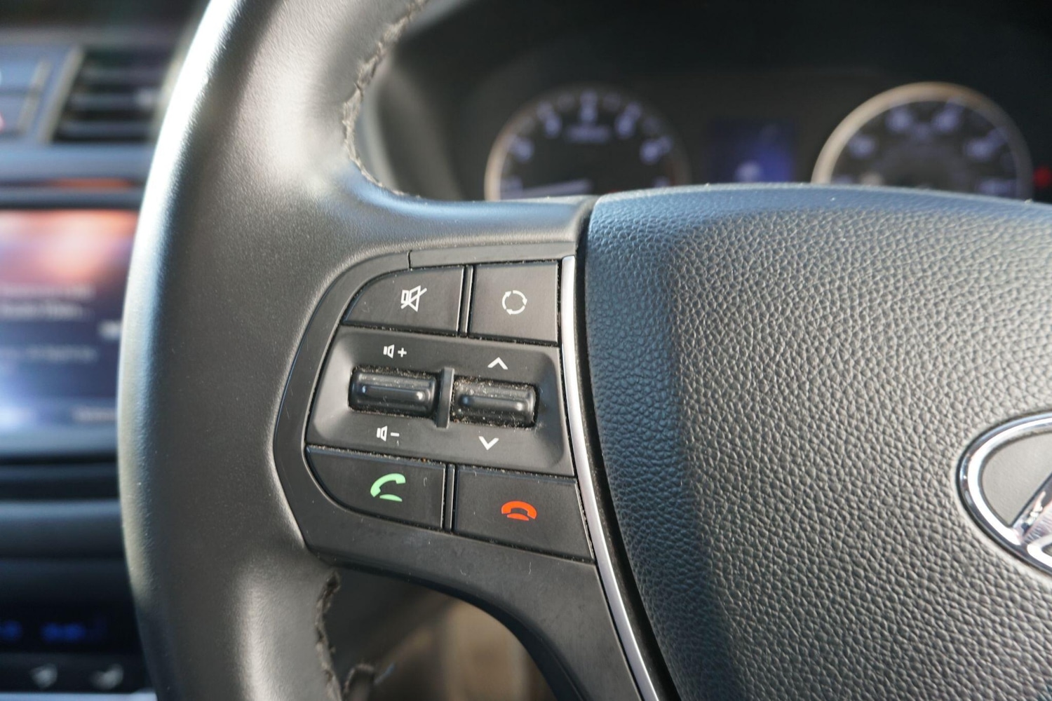 Used Hyundai i20 2017 for sale - 77957773: Photo 17