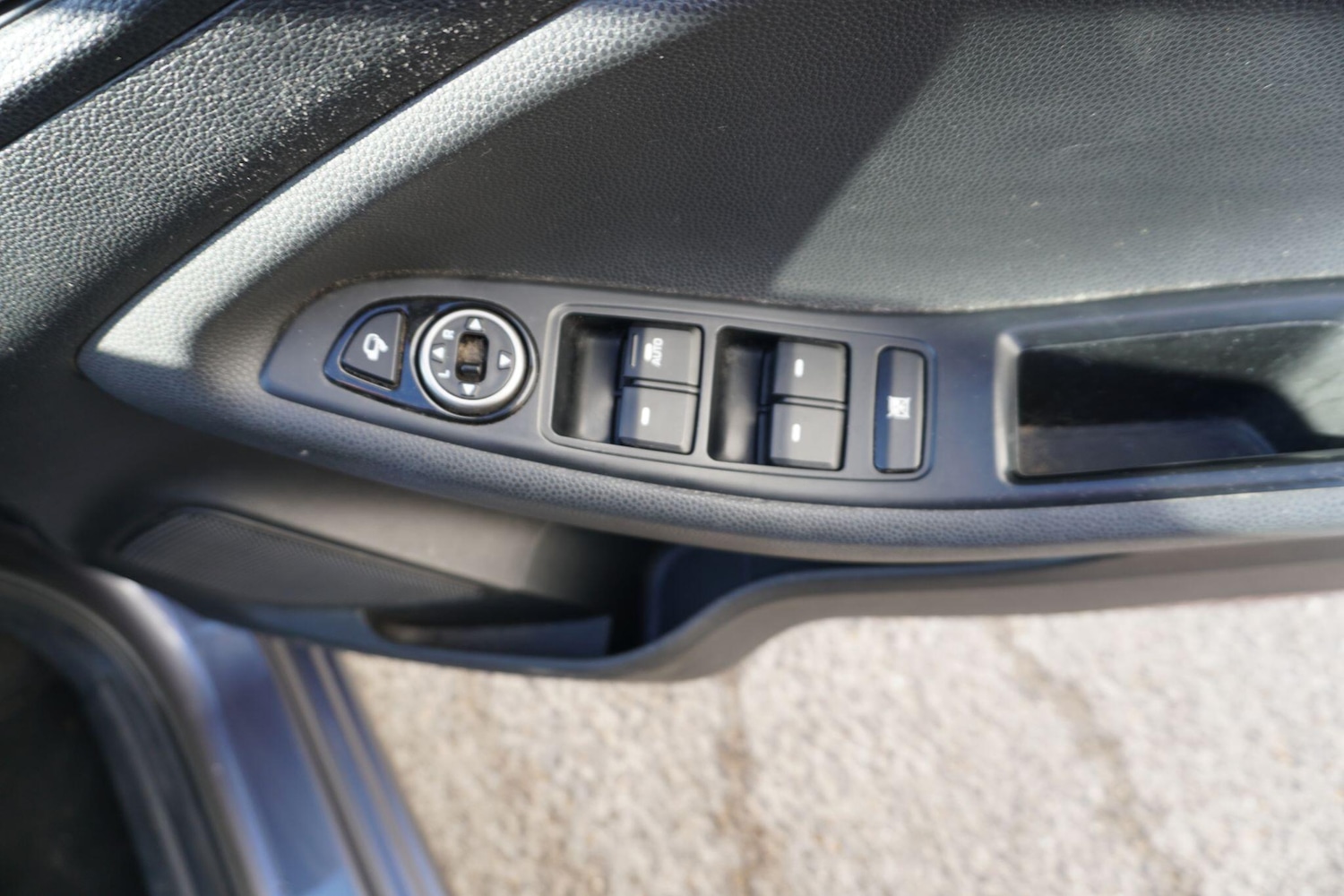 Used Hyundai i20 2017 for sale - 77957773: Photo 21