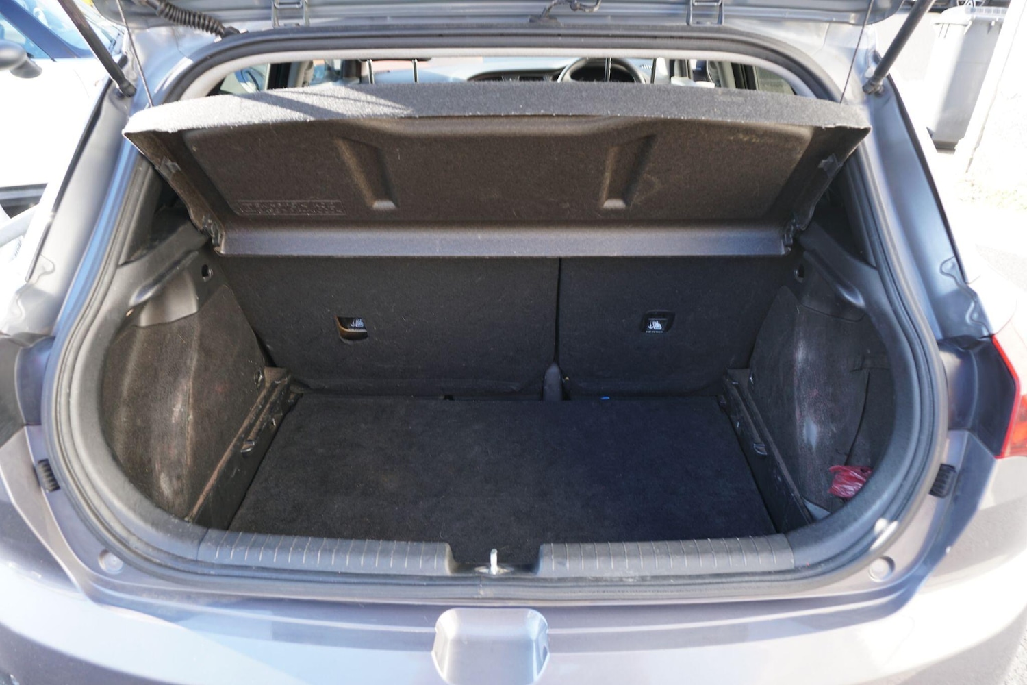 Used Hyundai i20 2017 for sale - 77957773: Photo 42