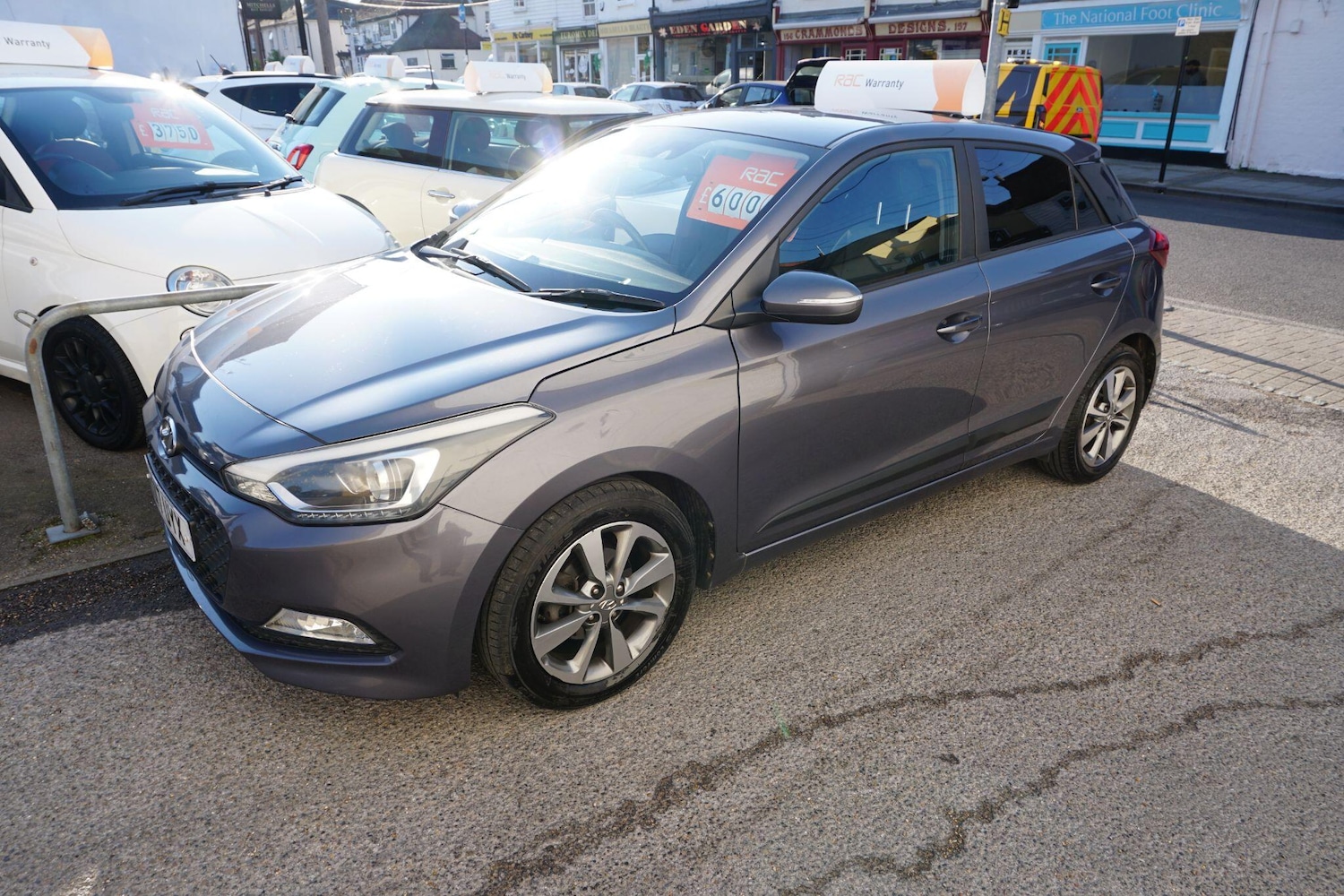 Used Hyundai i20 2017 for sale - 77957773: Photo 6