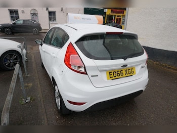Used Ford Fiesta 2016 for sale - 77637788: Photo