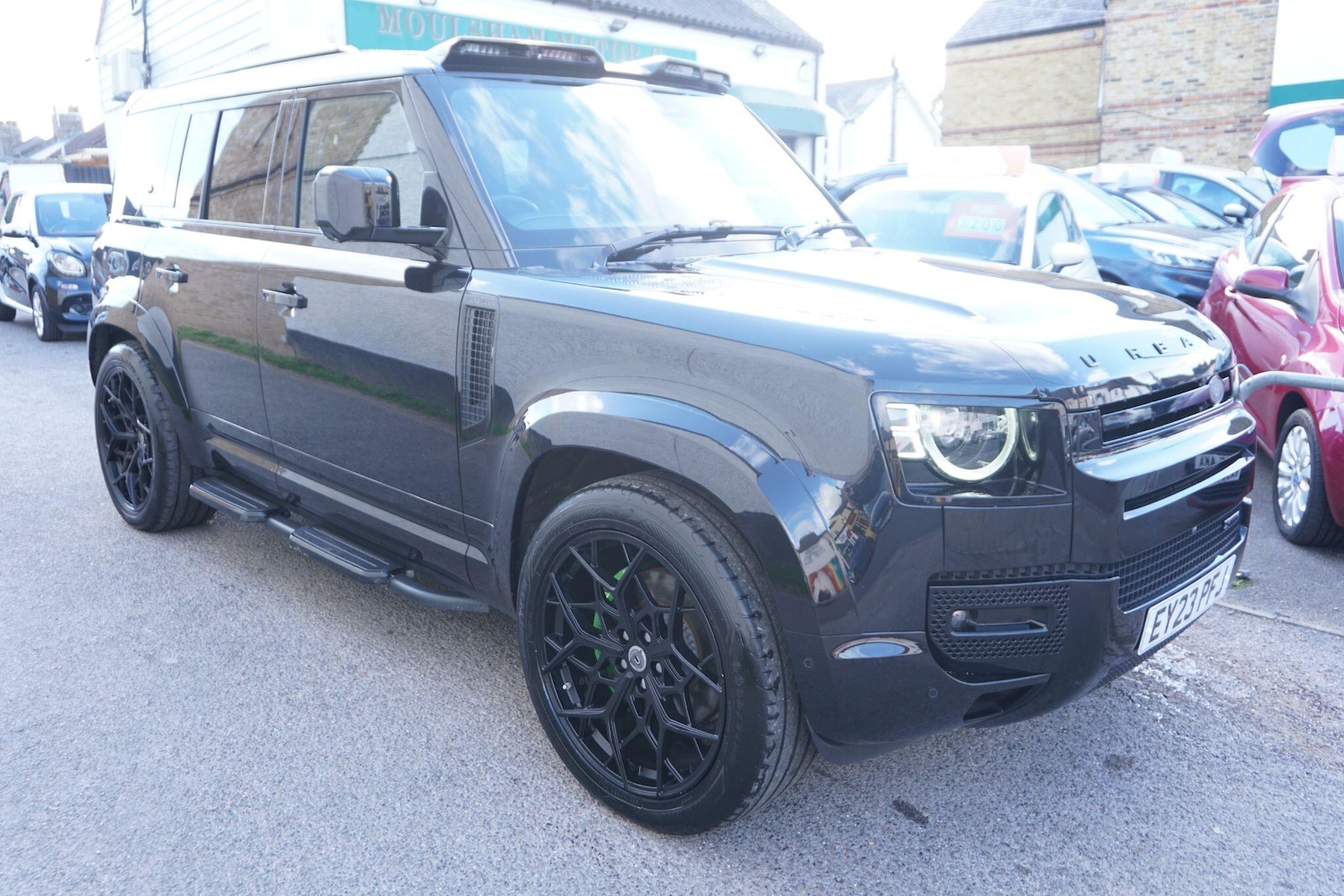 Used Land Rover Defender 110 2023 for sale - 76381190: Photo 1