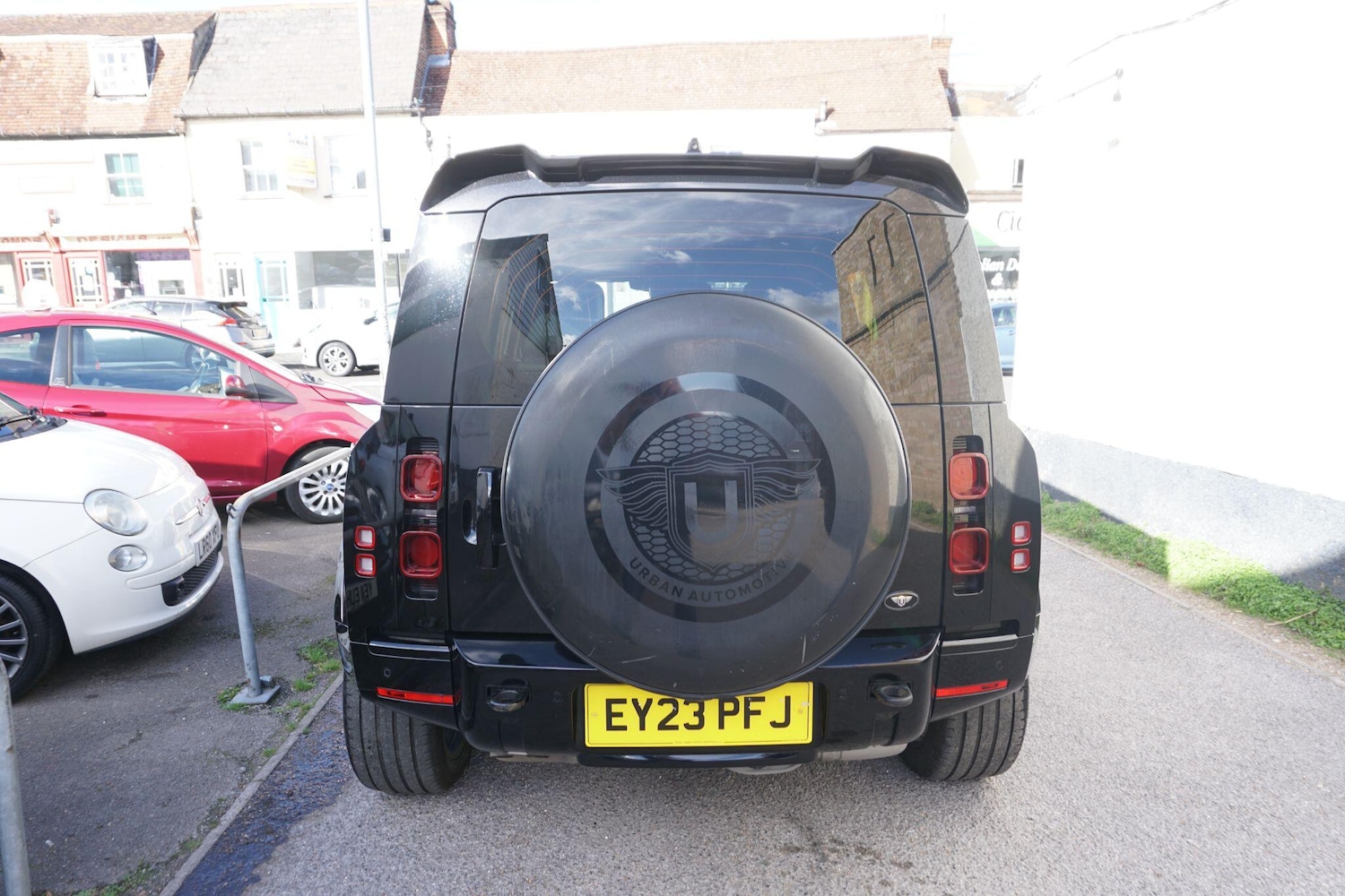 Used Land Rover Defender 110 2023 for sale - 76381190: Photo 15