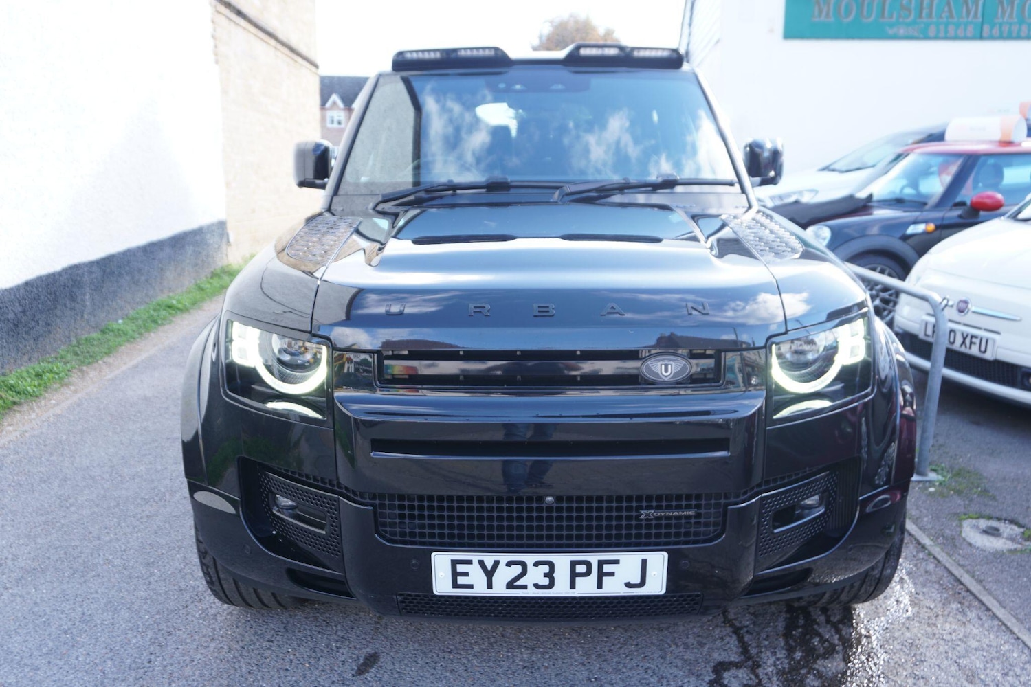 Used Land Rover Defender 110 2023 for sale - 76381190: Photo 2