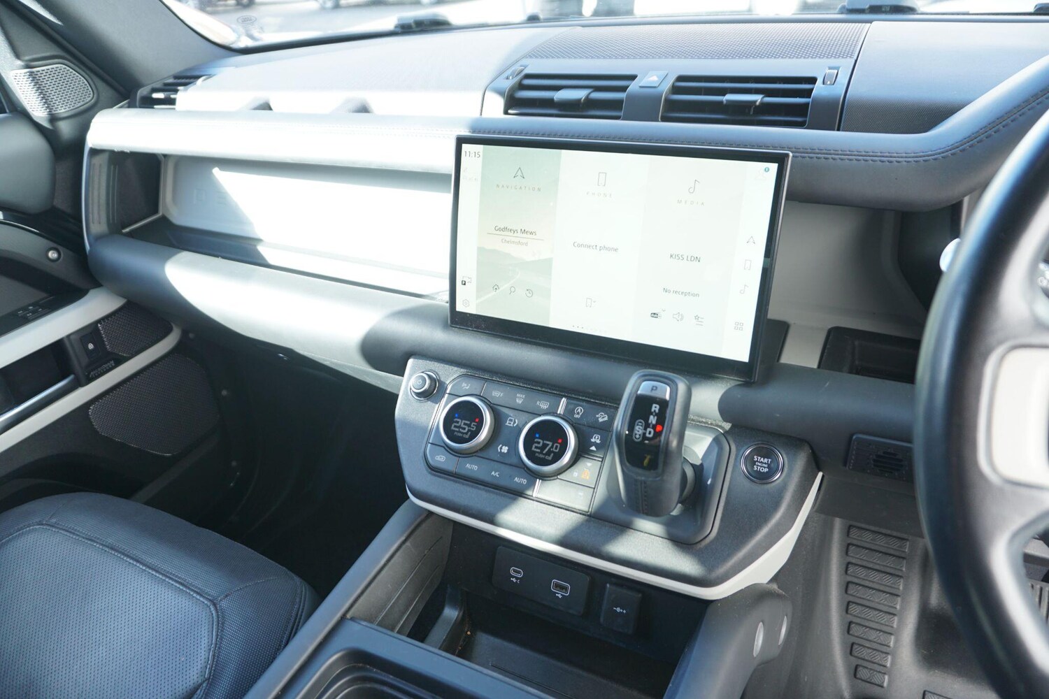 Used Land Rover Defender 110 2023 for sale - 76381190: Photo 22