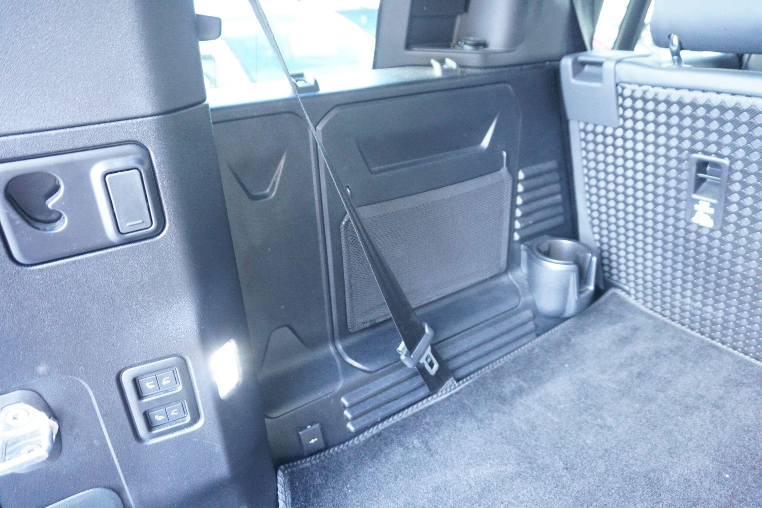 Used Land Rover Defender 110 2023 for sale - 76381190: Photo 26