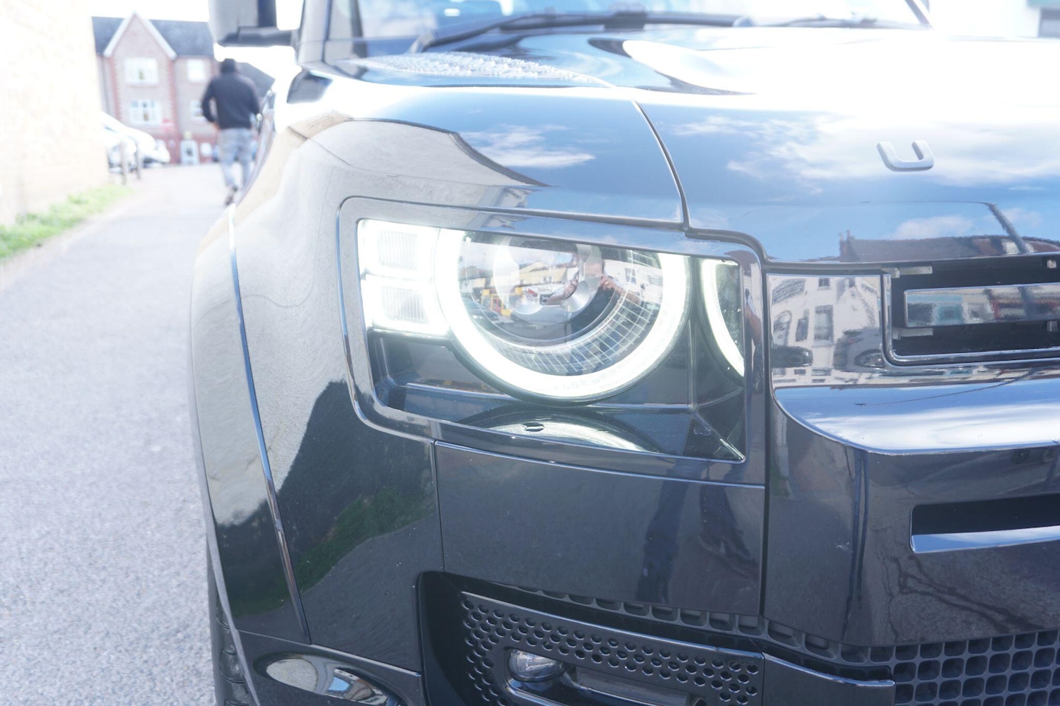 Used Land Rover Defender 110 2023 for sale - 76381190: Photo 75