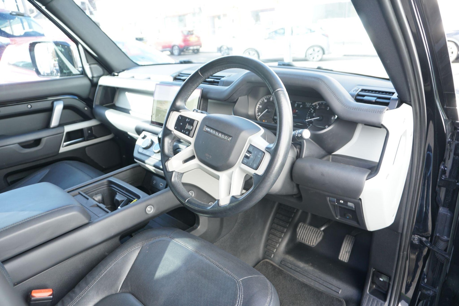 Used Land Rover Defender 110 2023 for sale - 76381190: Photo 88