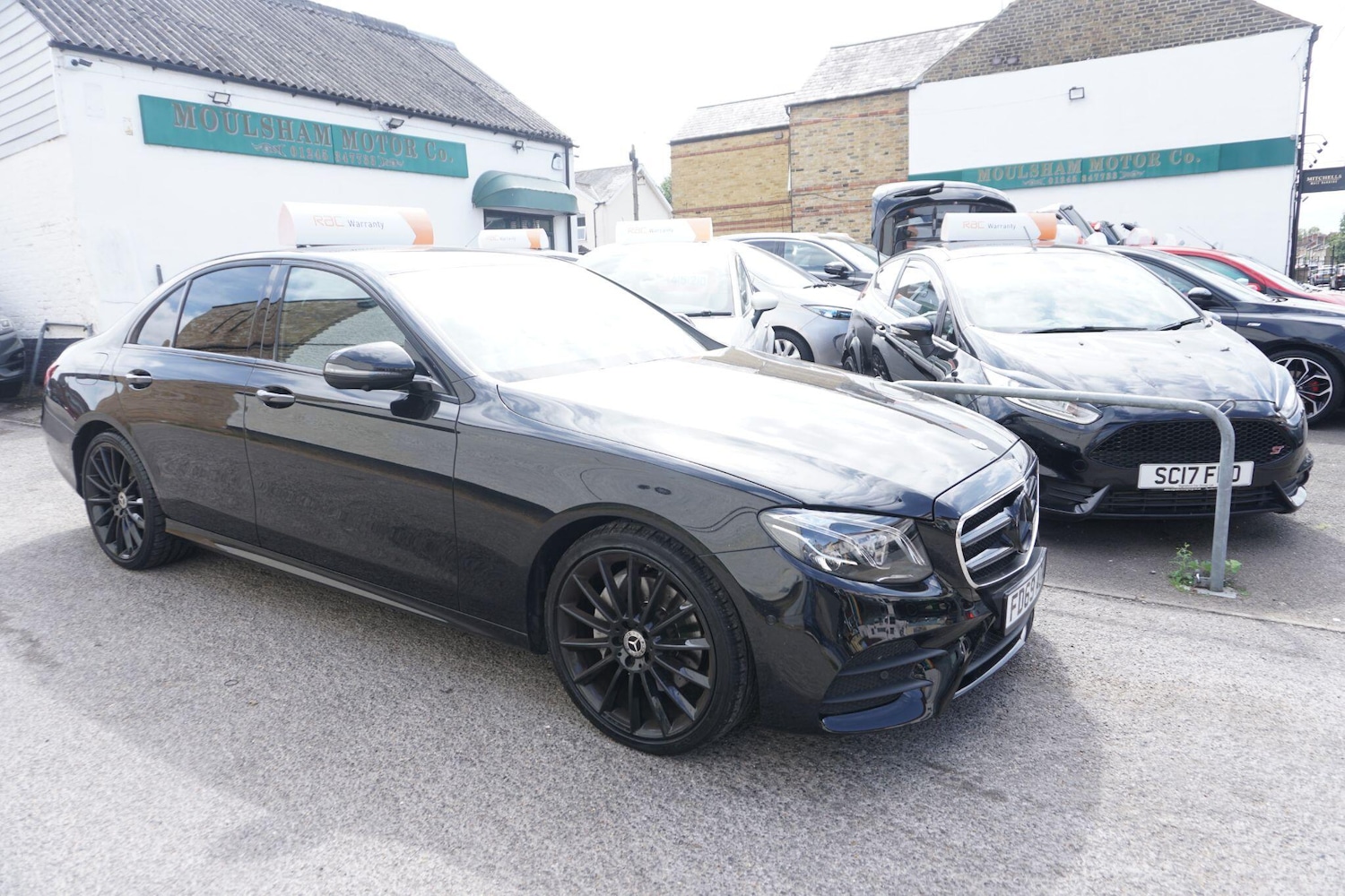 Used Mercedes-Benz E Class for sale - 76729030: Photo 1