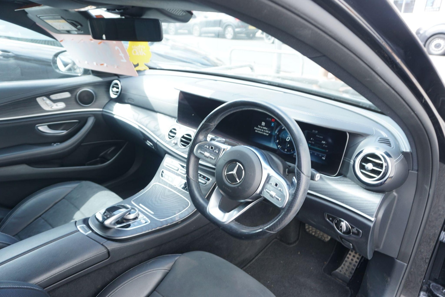 Used Mercedes-Benz E Class for sale - 76729030: Photo 16